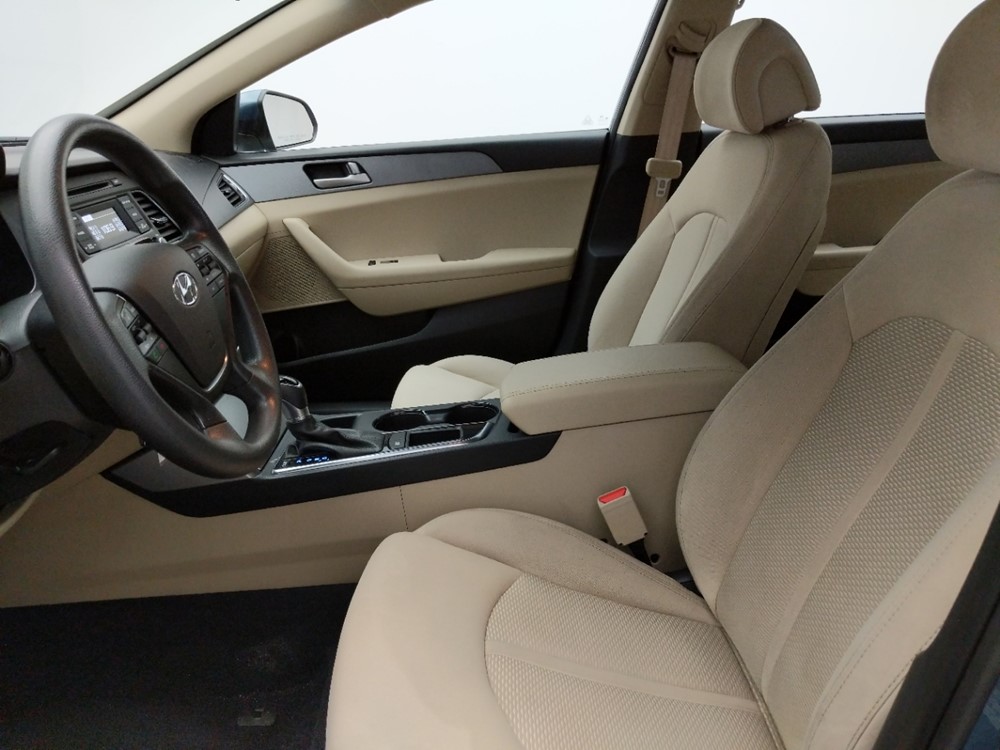 2017 Hyundai Sonata - Driver Front Seat