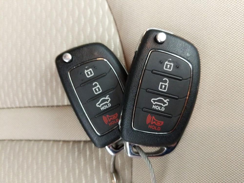 2017 Hyundai Sonata - Keys