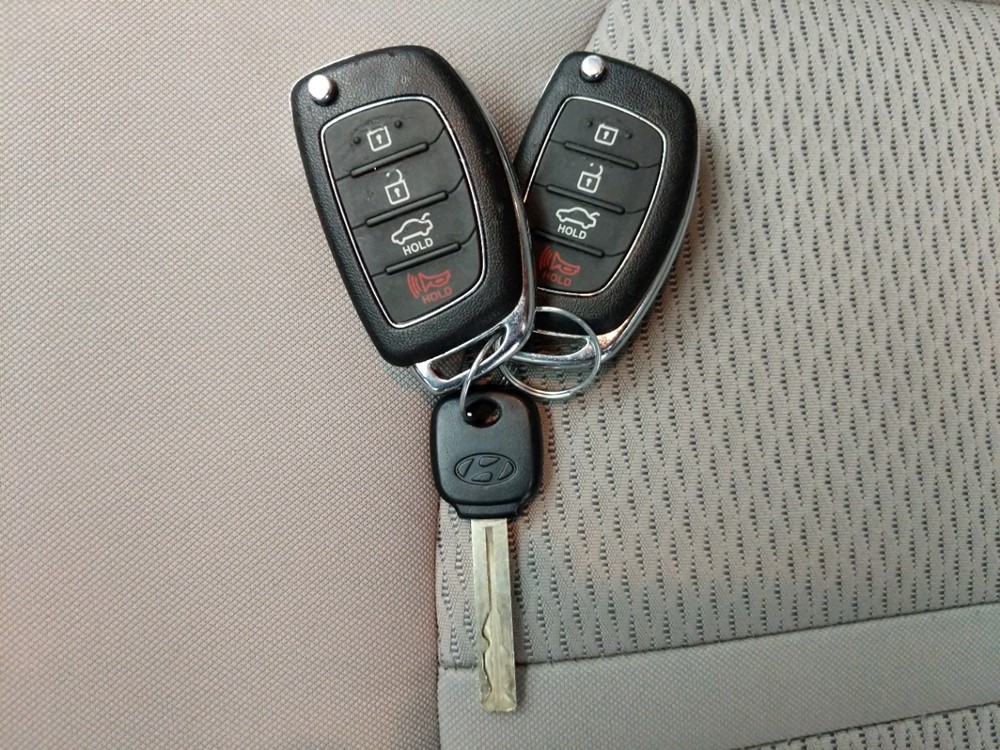 2017 Hyundai Sonata - Keys