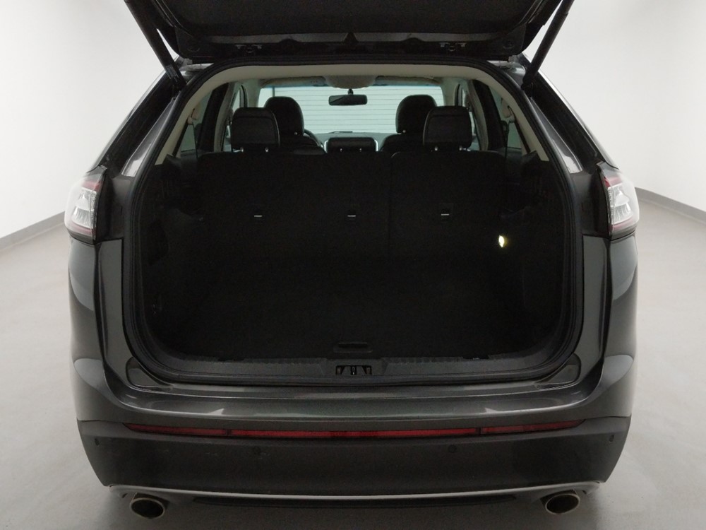 2017 Ford Edge - Trunk