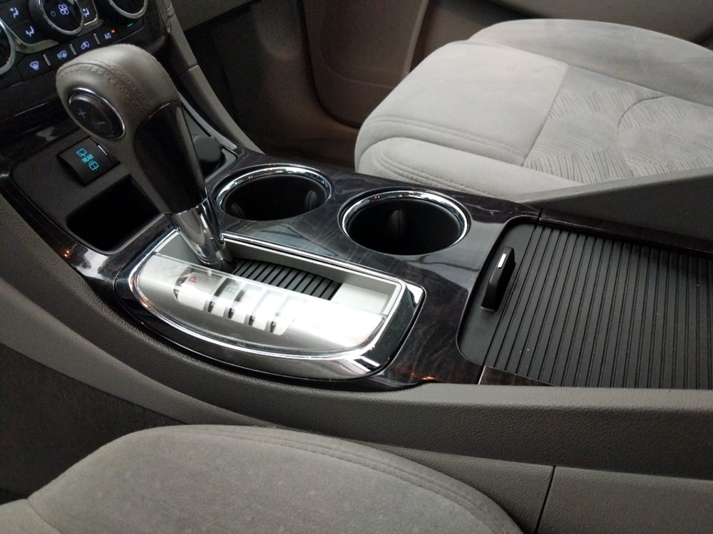 2017 Buick Enclave - Center Console/Cup Holders