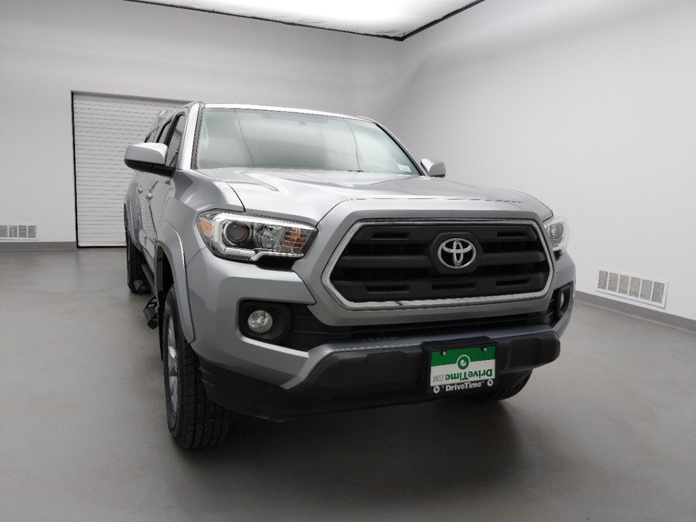2017 Toyota Tacoma - Passenger Front Hood