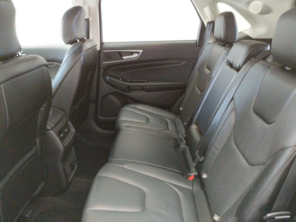 2015 Ford Edge - Driver Rear Seat