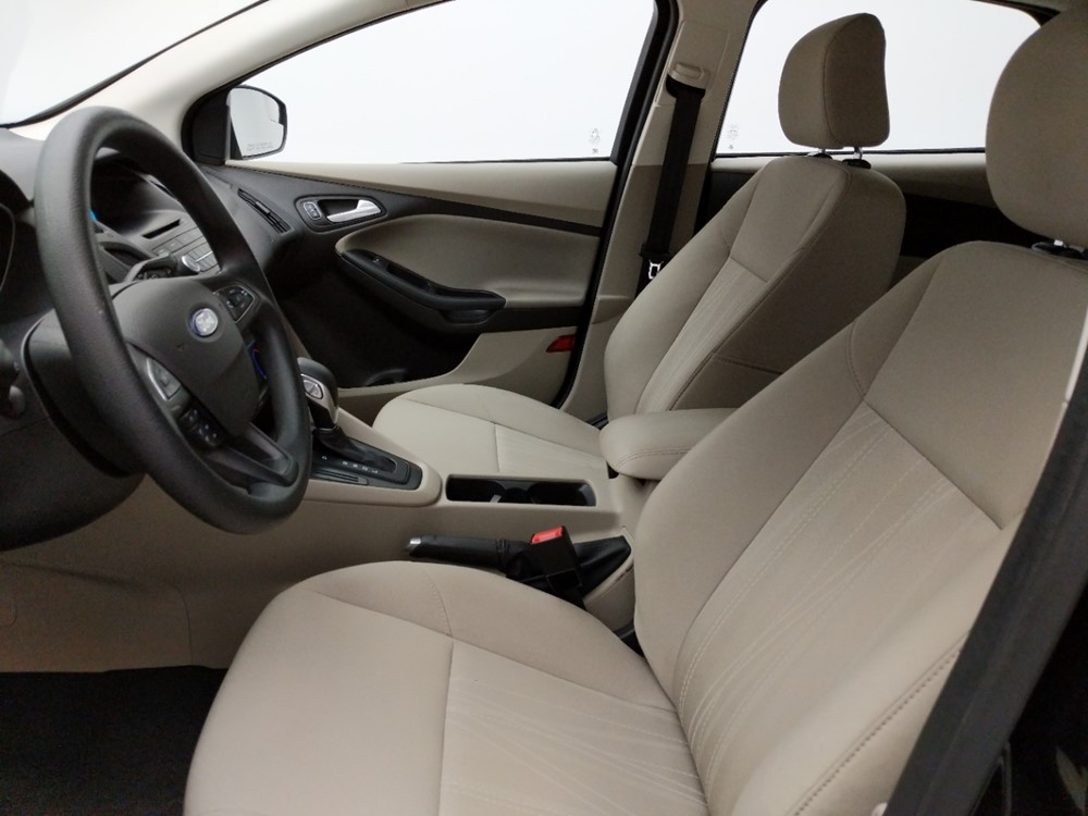 2017 Ford Focus - Driver Front Seat