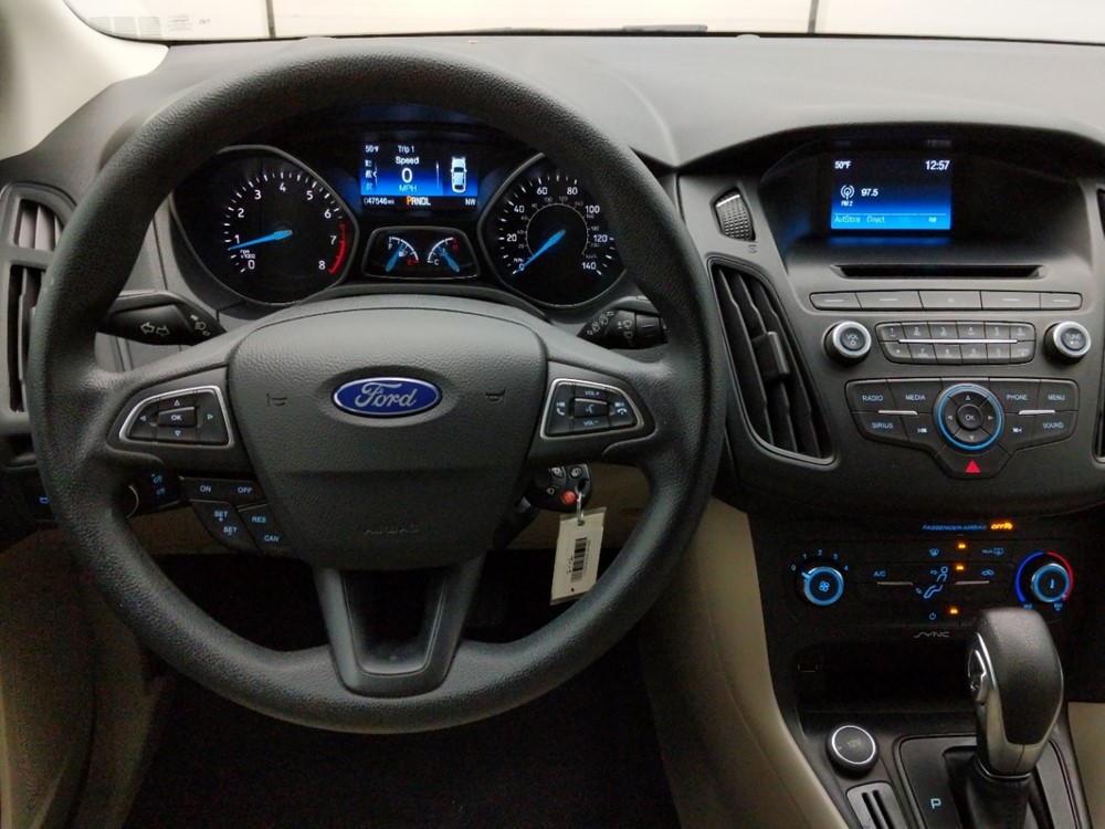 2017 Ford Focus - Driver Dash