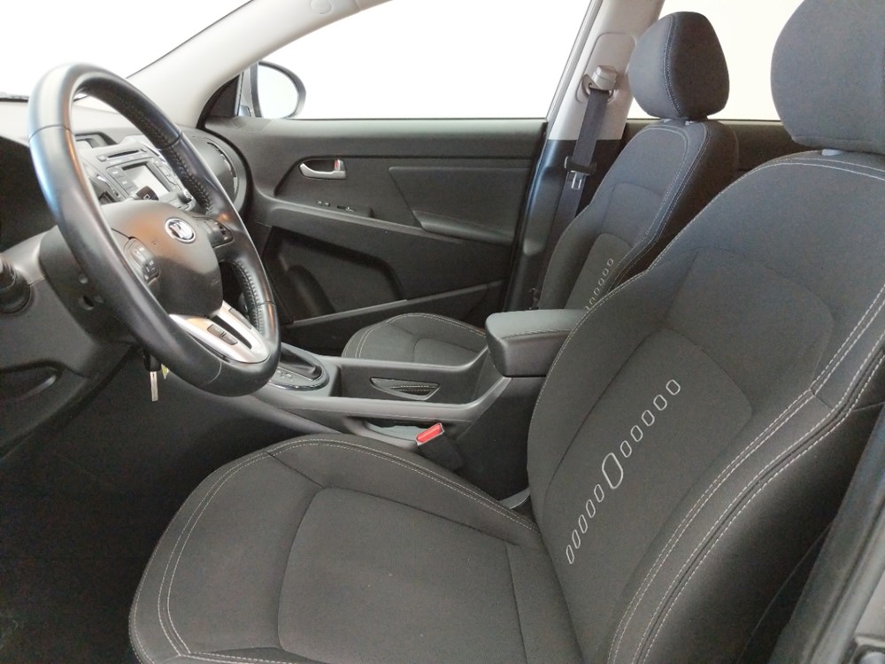 2013 Kia Sportage - Driver Front Seat