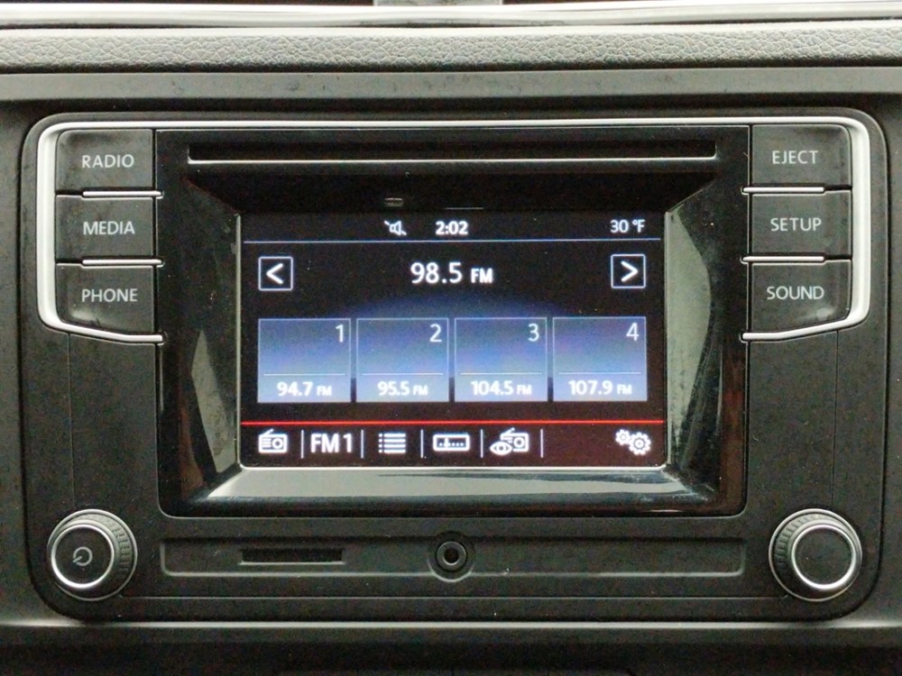 2017 Volkswagen Jetta - Stereo Package