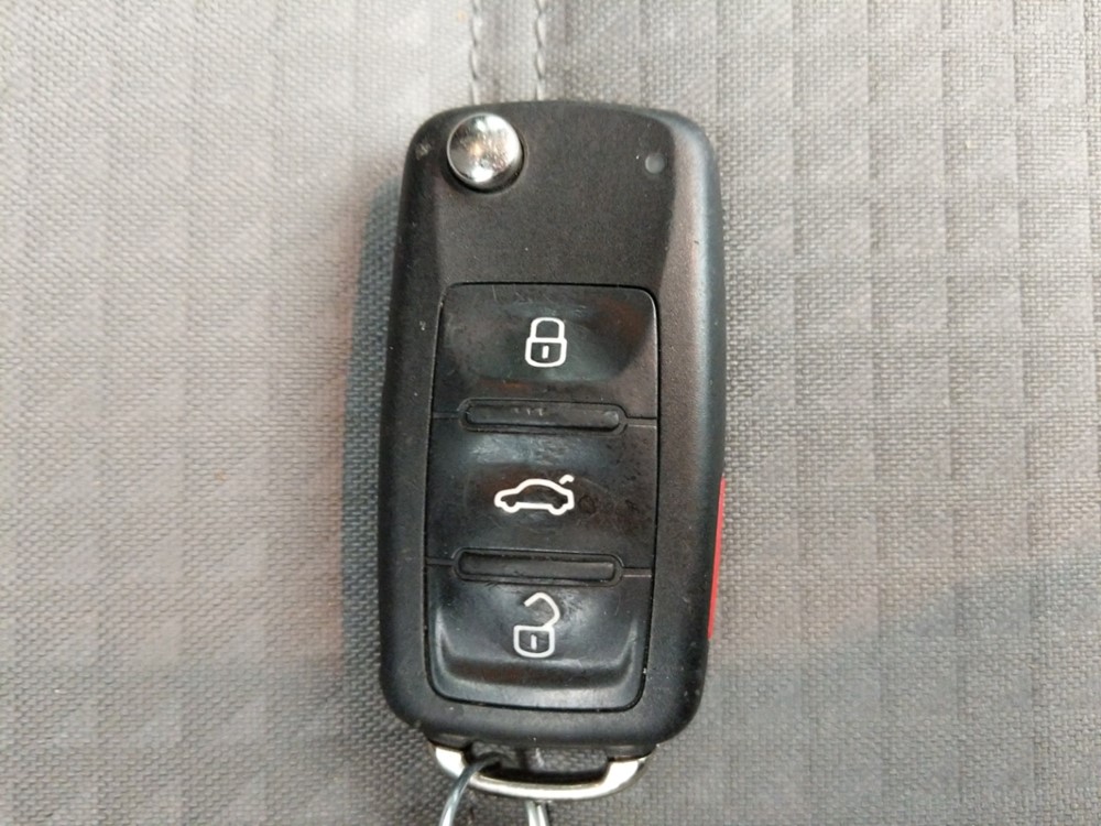 2017 Volkswagen Jetta - Keys