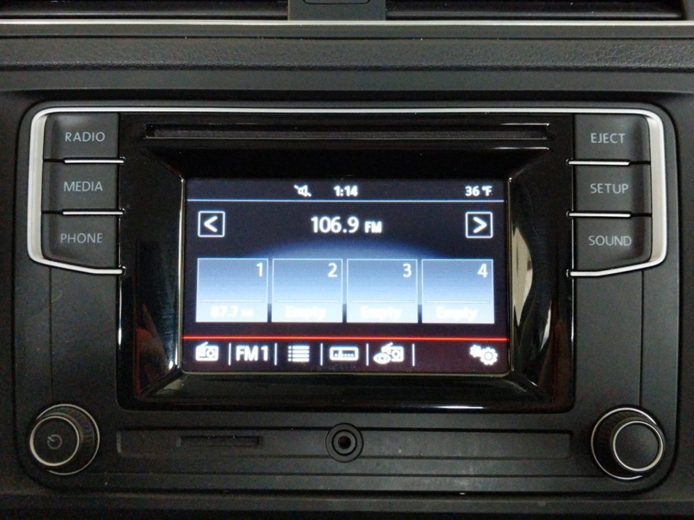 2017 Volkswagen Jetta - Stereo Package