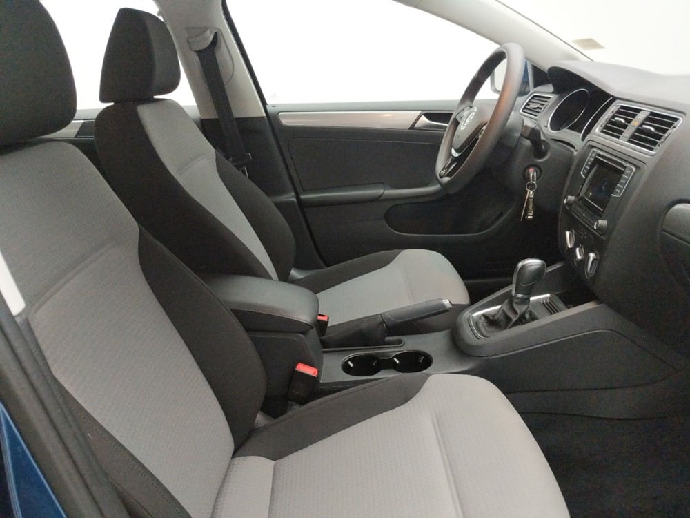 2017 Volkswagen Jetta - Passenger Front Seat