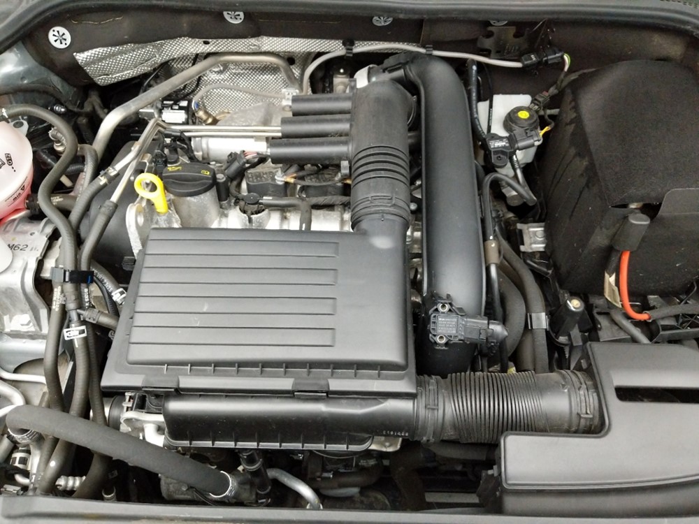 2017 Volkswagen Jetta - Engine