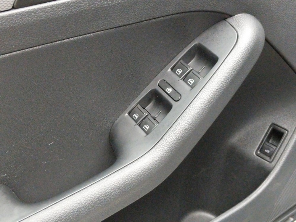2017 Volkswagen Jetta - Driver Power Windows/Lock Control