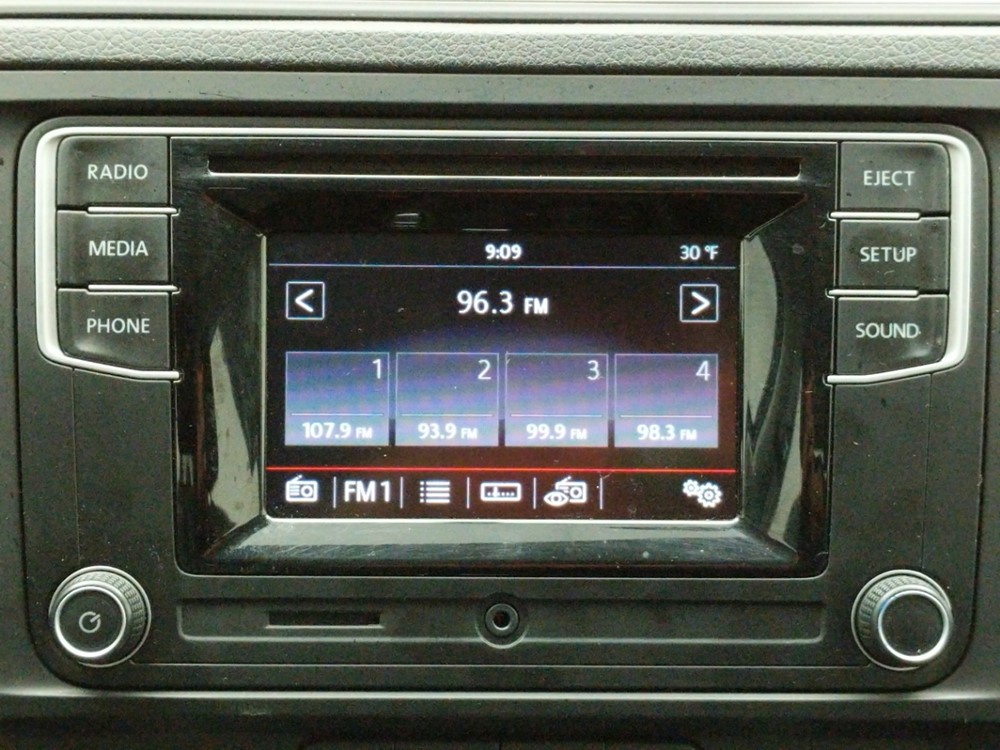 2017 Volkswagen Jetta - Stereo Package