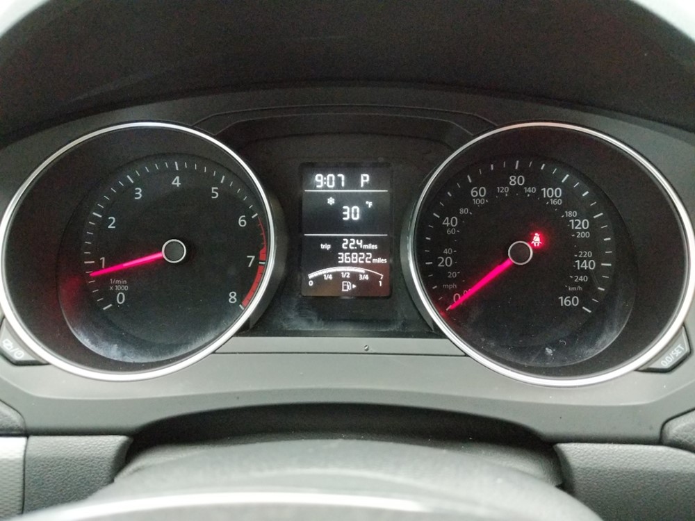 2017 Volkswagen Jetta - Odometer Close Up