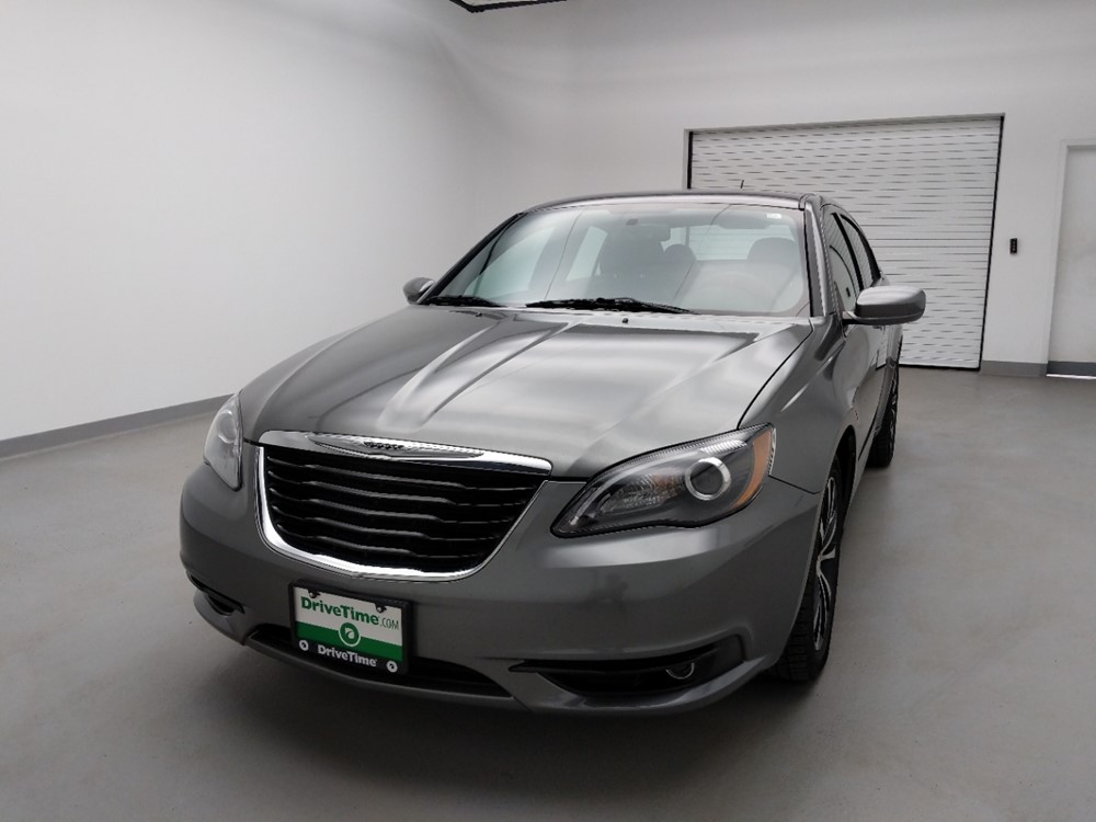 2013 Chrysler 200 - Driver Front Hood
