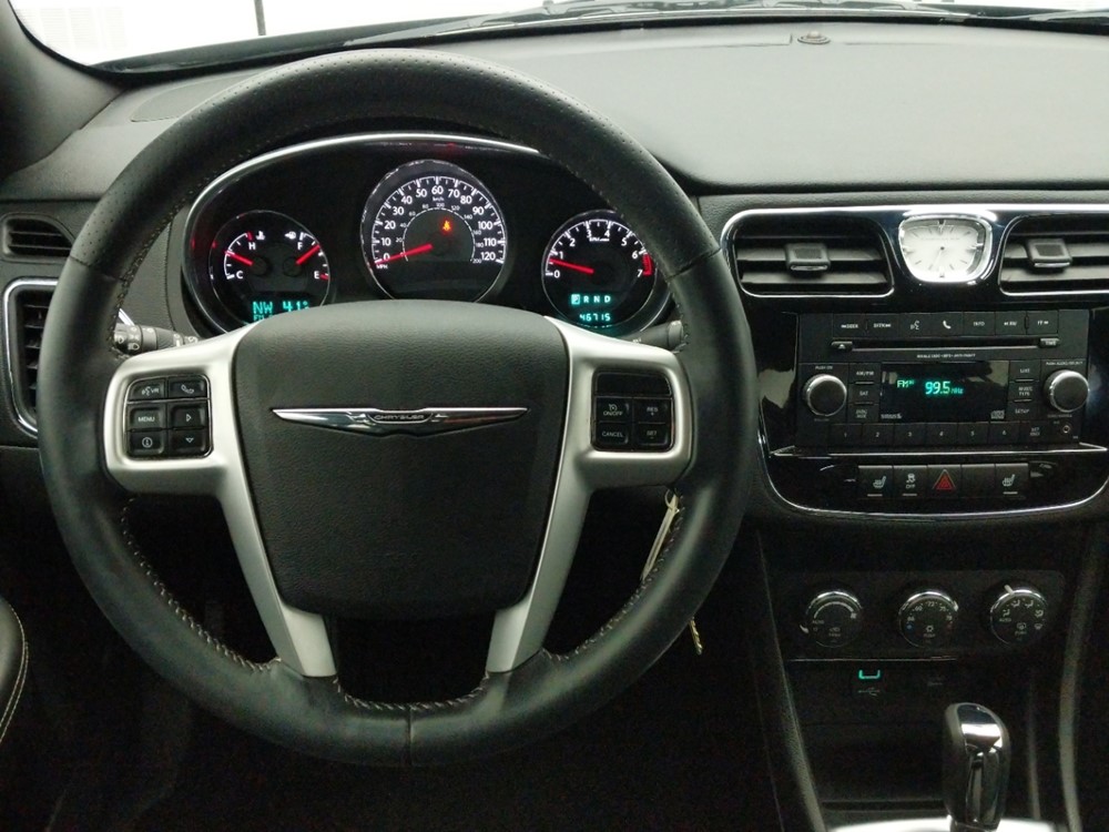 2013 Chrysler 200 - Driver Dash