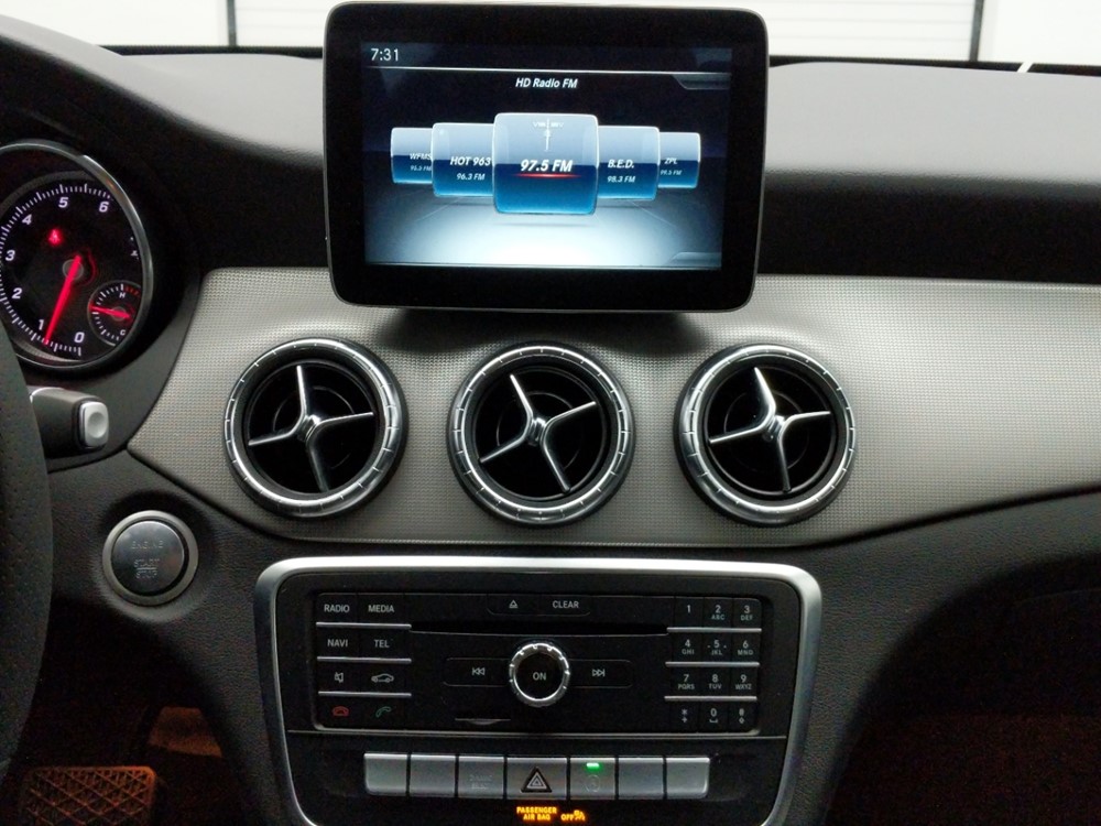 2018 Mercedes-Benz CLA250 - Stereo Package