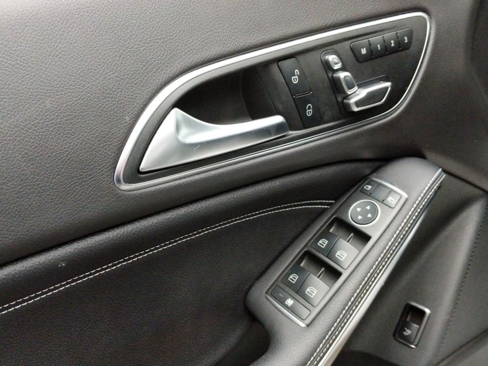 2018 Mercedes-Benz CLA250 - Driver Power Windows/Lock Control