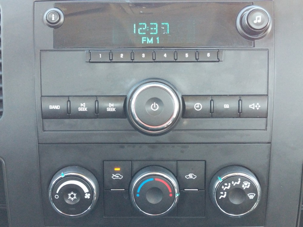 2011 GMC Sierra 1500 - Stereo Package