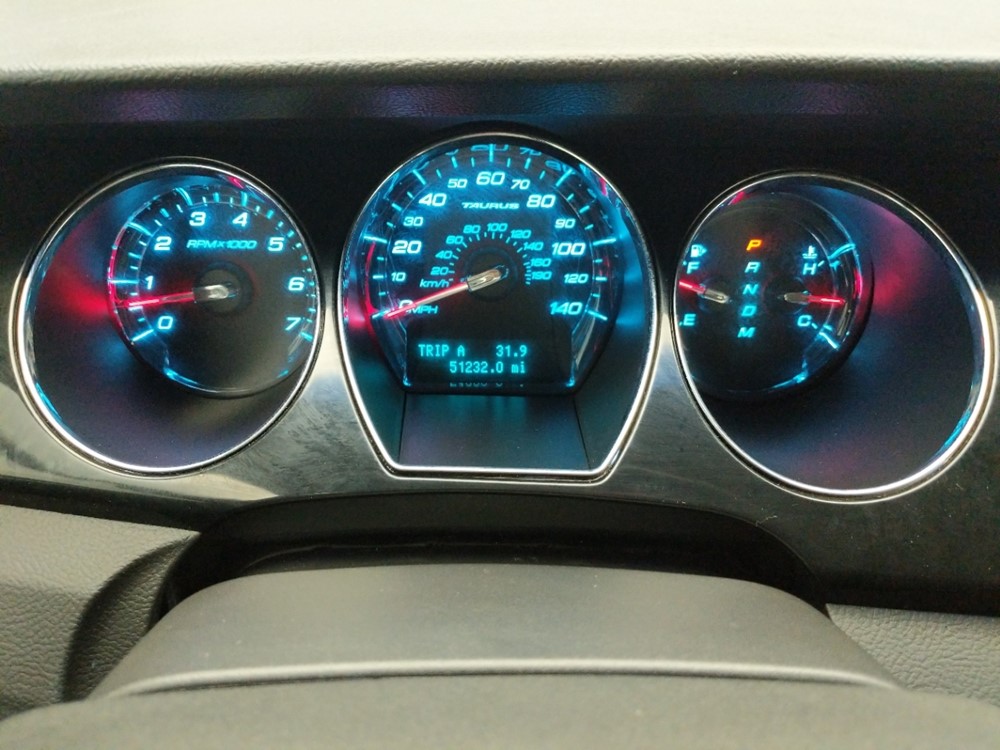 2010 Ford Taurus - Odometer Close Up