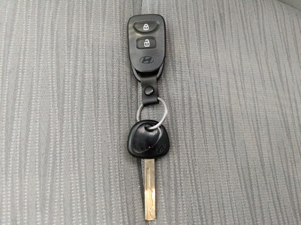 2017 Hyundai Accent - Keys
