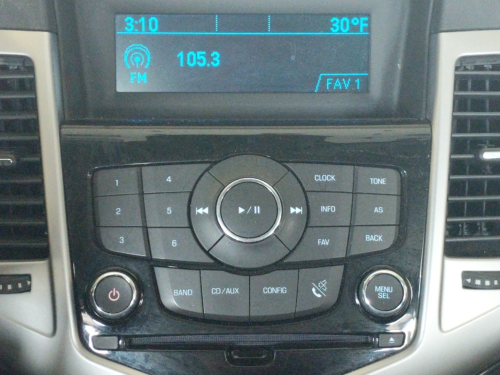 2015 Chevrolet Cruze - Stereo Package