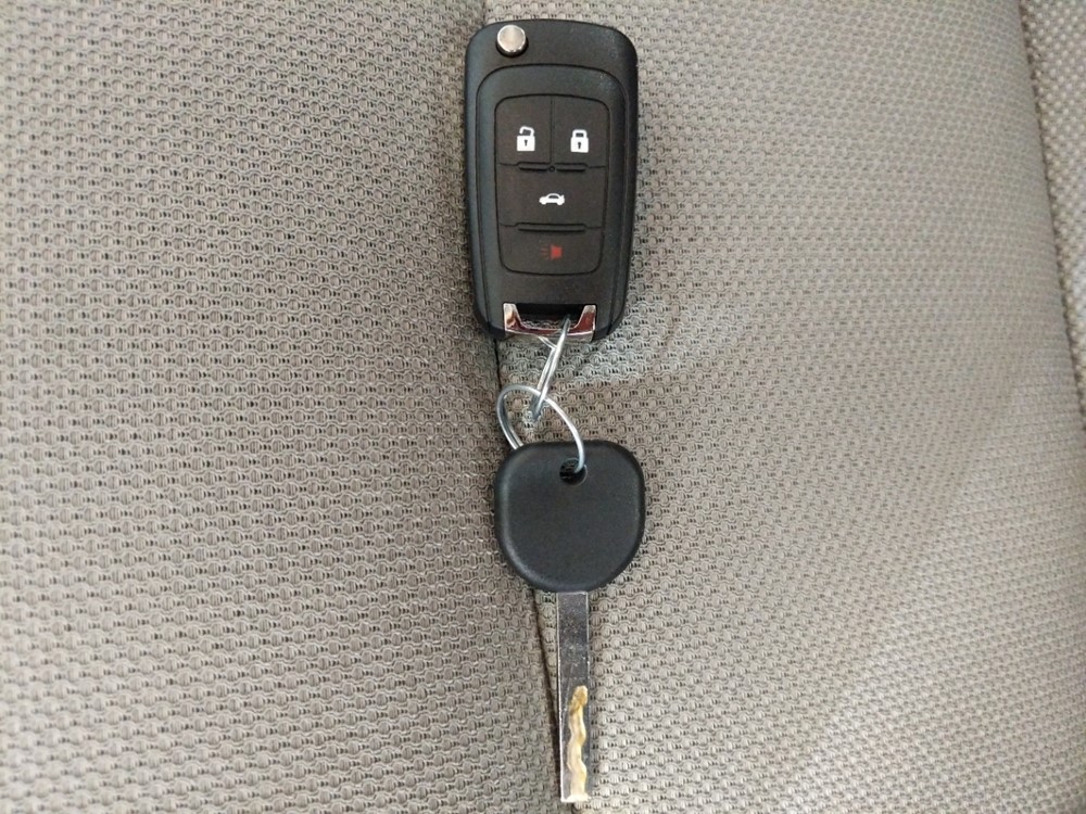 2015 Chevrolet Cruze - Keys
