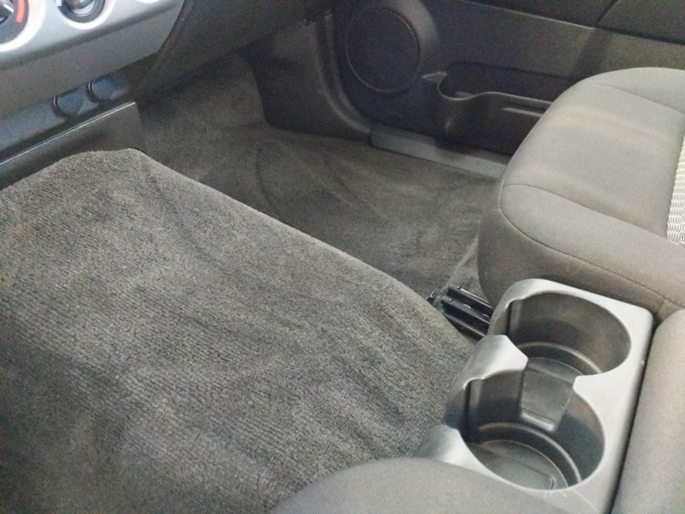 2012 Chevrolet Colorado - Center Console/Cup Holders