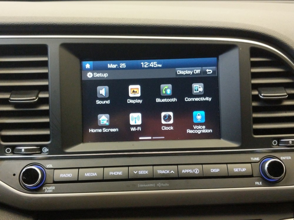 2018 Hyundai Elantra - Stereo Package