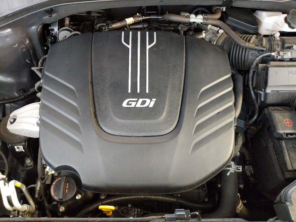 2018 Kia Sorento - Engine