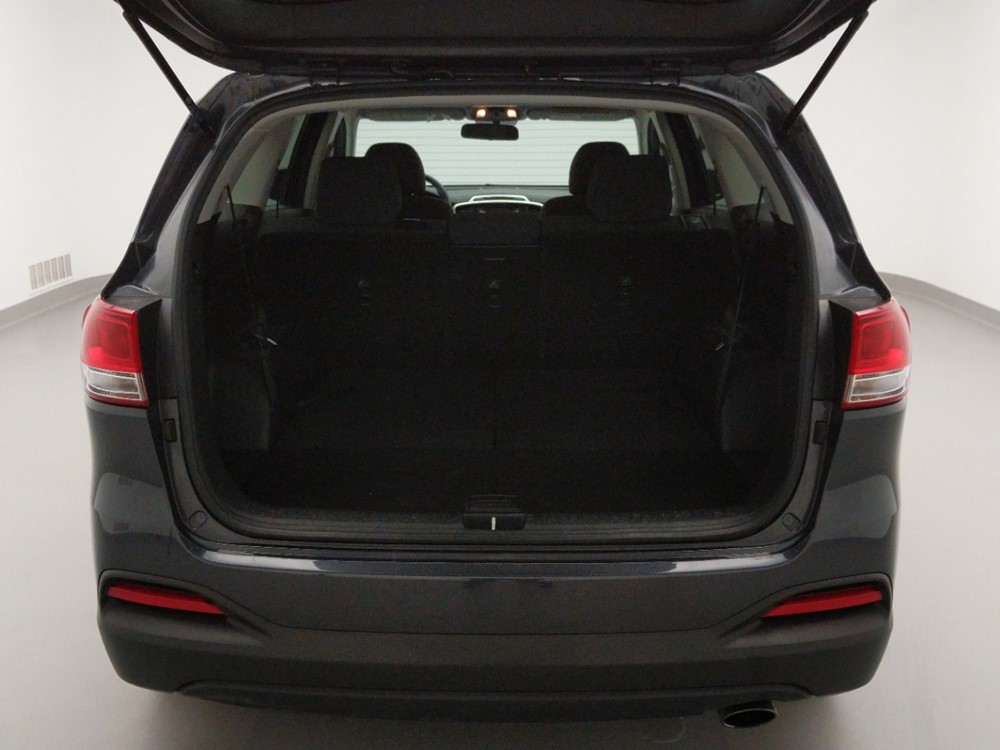 2018 Kia Sorento - Trunk