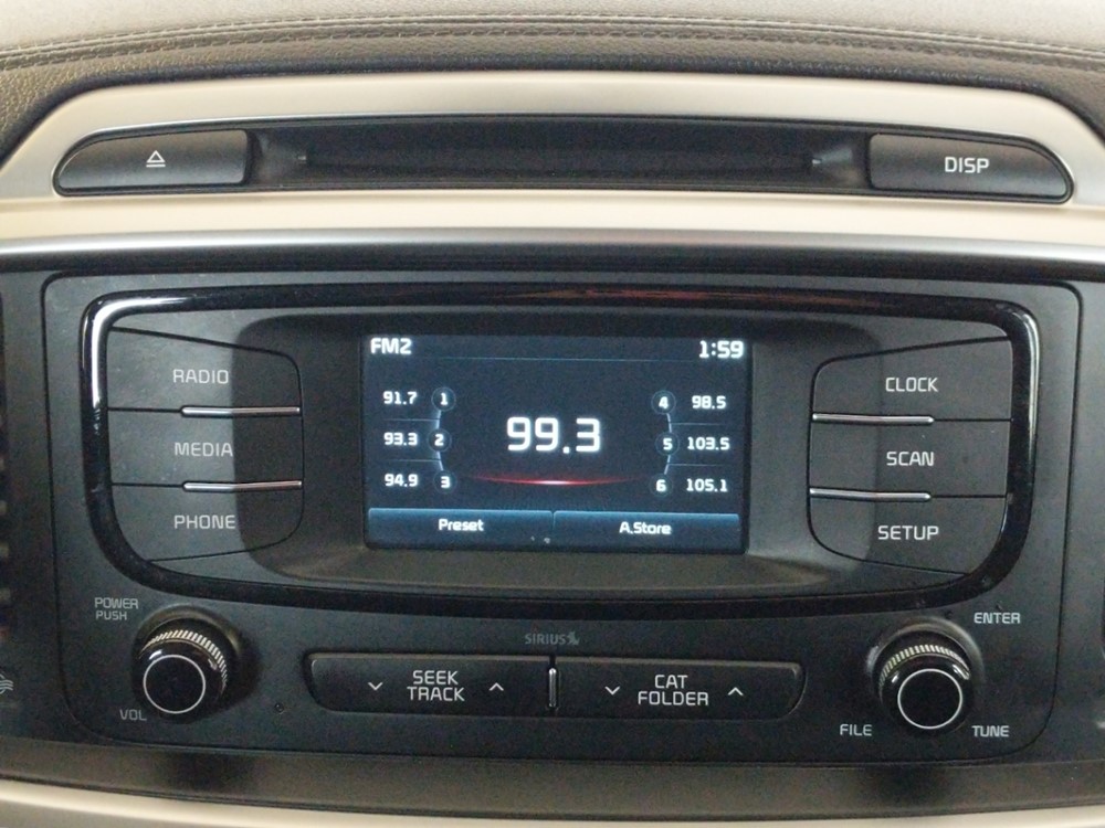 2018 Kia Sorento - Stereo Package