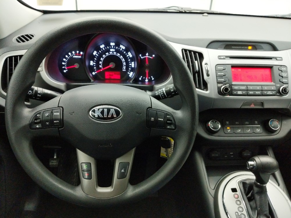 2016 Kia Sportage - Driver Dash