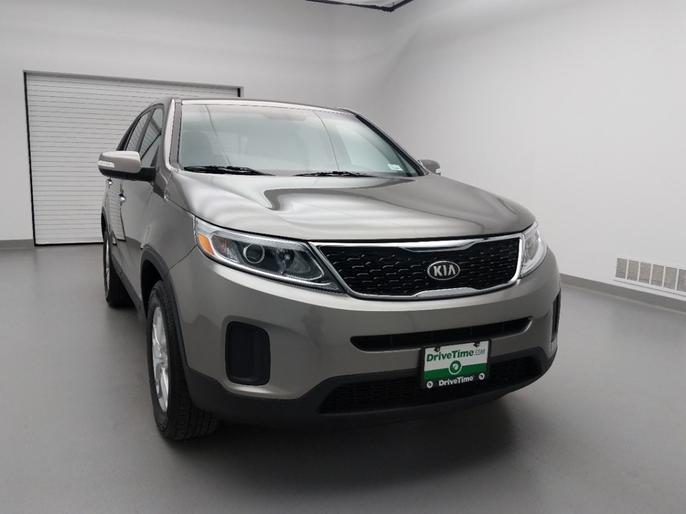 2014 Kia Sorento - Passenger Front Hood