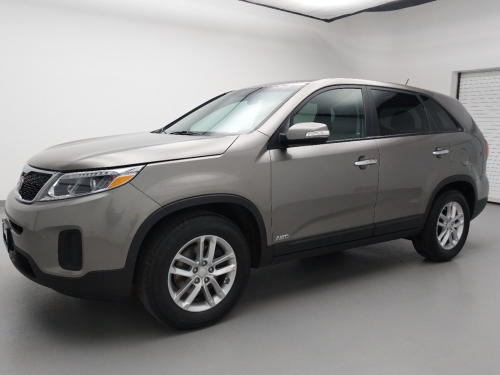 2014 Kia Sorento - Driver Front Side