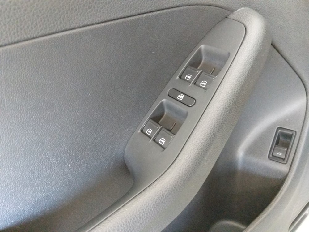 2017 Volkswagen Jetta - Driver Power Windows/Lock Control