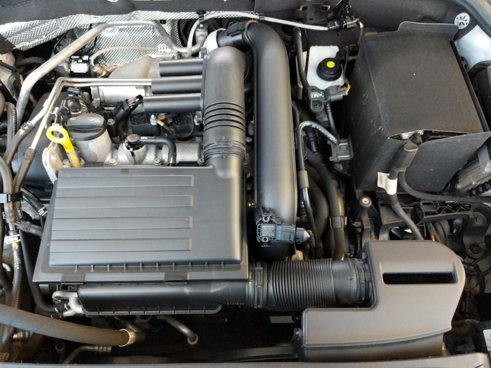 2017 Volkswagen Jetta - Engine