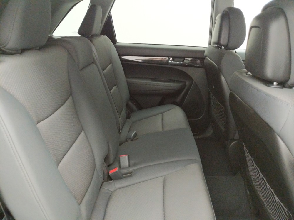 2012 Kia Sorento - Passenger Rear Seat