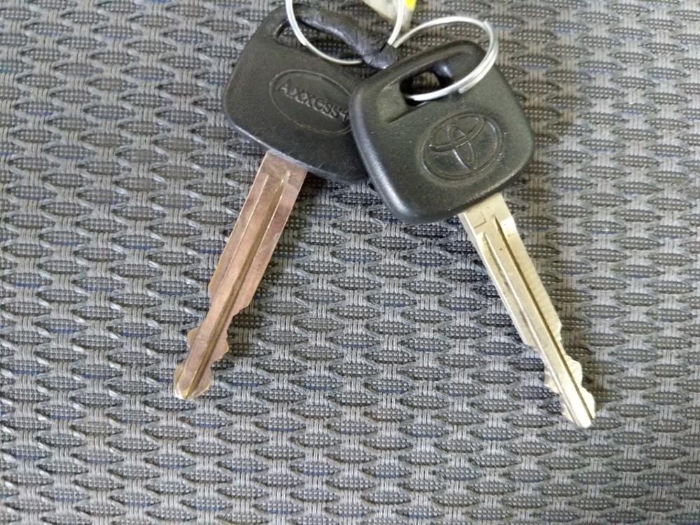 2012 Toyota Tacoma - Keys