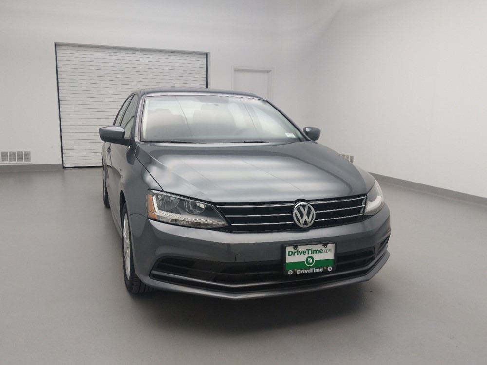 2017 Volkswagen Jetta - Passenger Front Hood