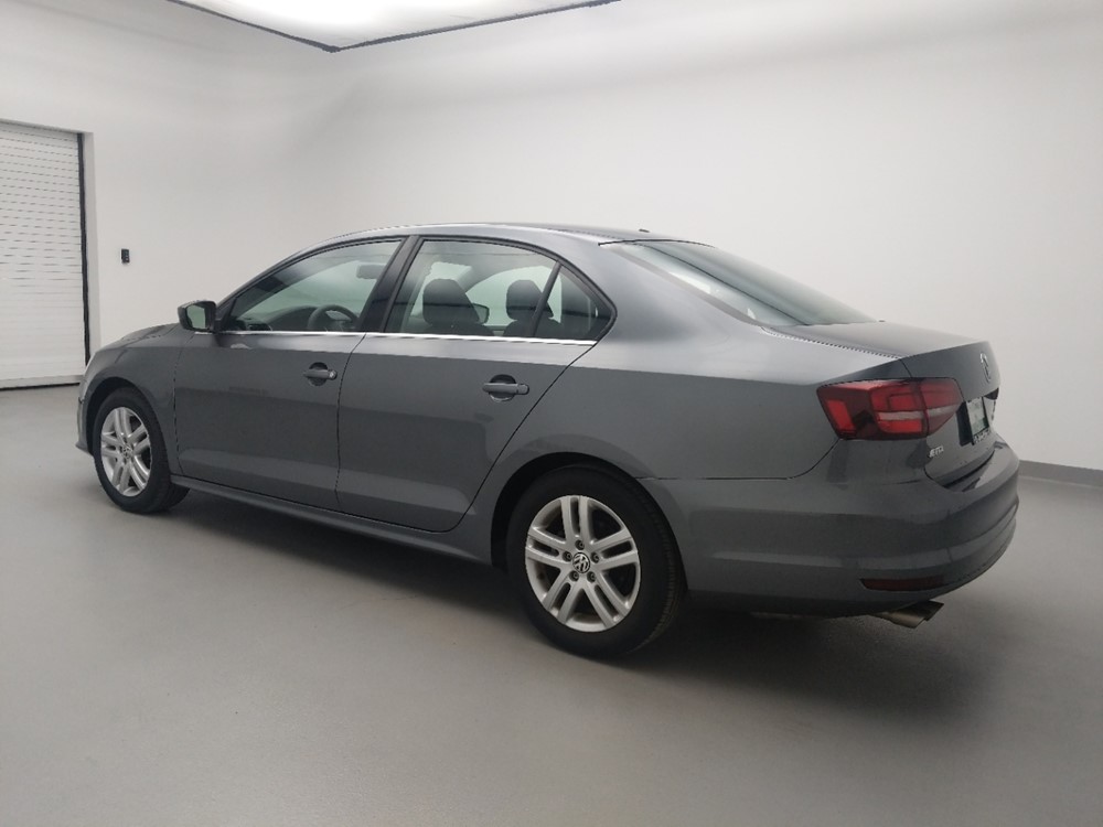 2017 Volkswagen Jetta - Driver Rear Side