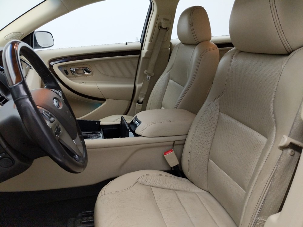 2013 Ford Taurus - Driver Front Seat