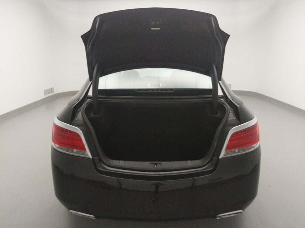2010 Buick LaCrosse - Trunk
