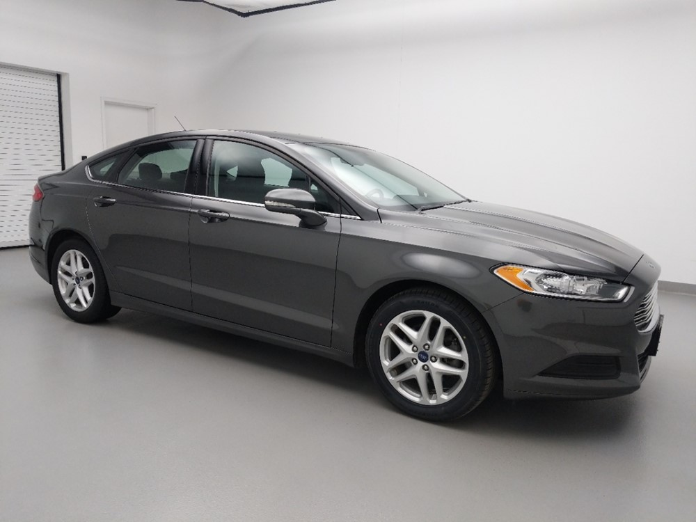 2016 Ford Fusion - Passenger Front Side