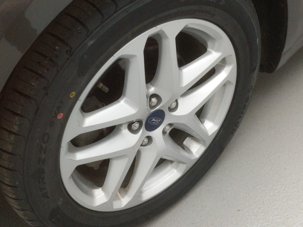 2016 Ford Fusion - Wheel