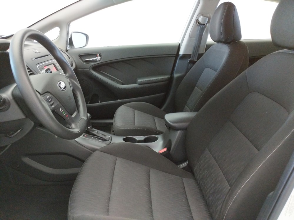 2016 Kia Forte - Driver Front Seat