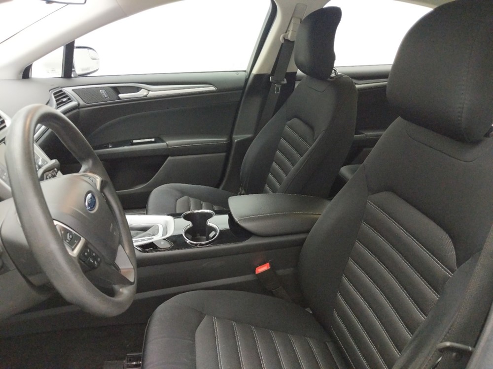 2014 Ford Fusion - Driver Front Seat