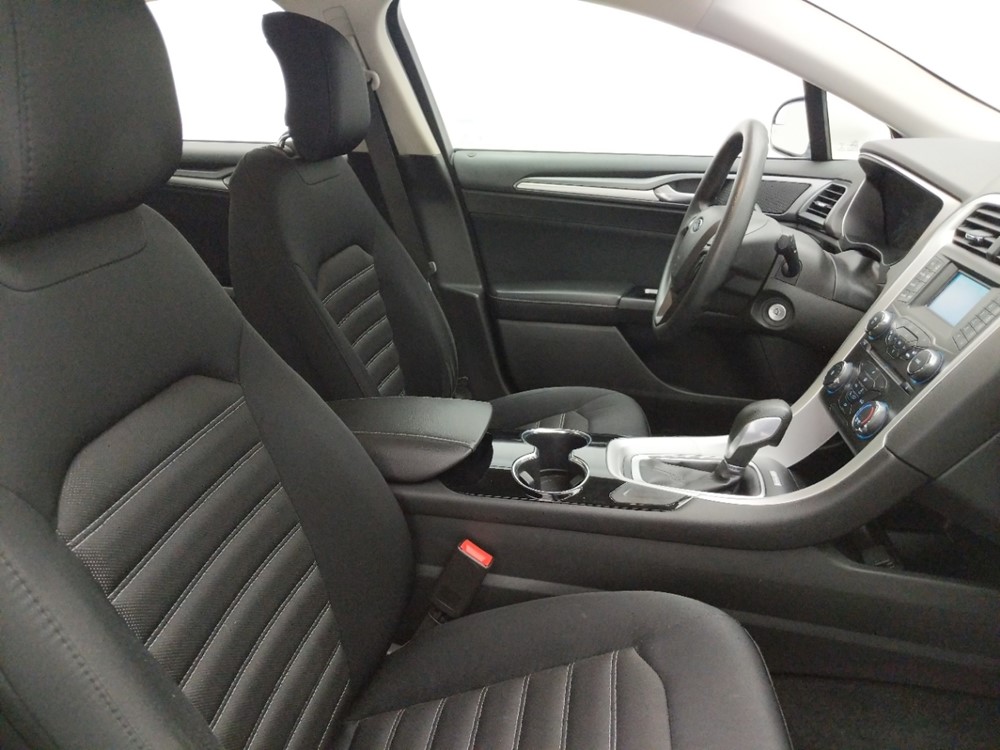 2014 Ford Fusion - Passenger Front Seat