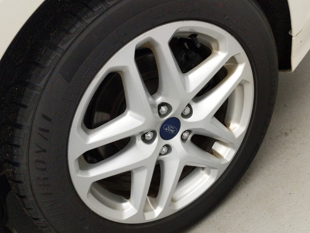 2014 Ford Fusion - Wheel