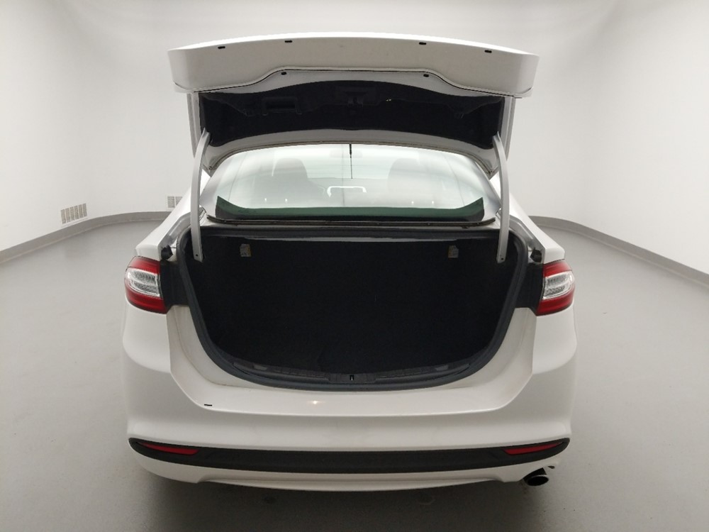 2014 Ford Fusion - Trunk